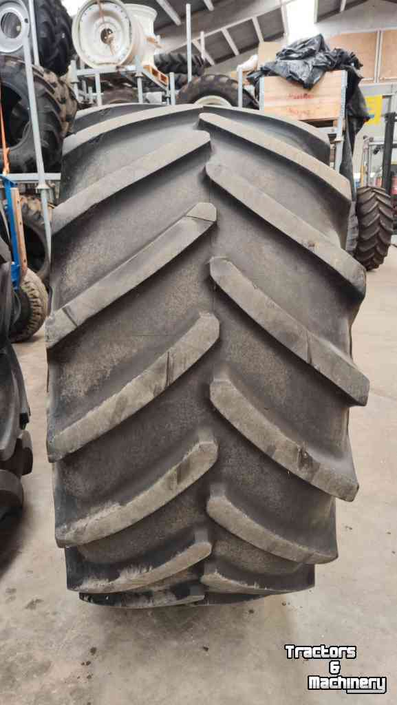 Wheels, Tyres, Rims & Dual spacers New Holland 800/65R32 Michelin XM28