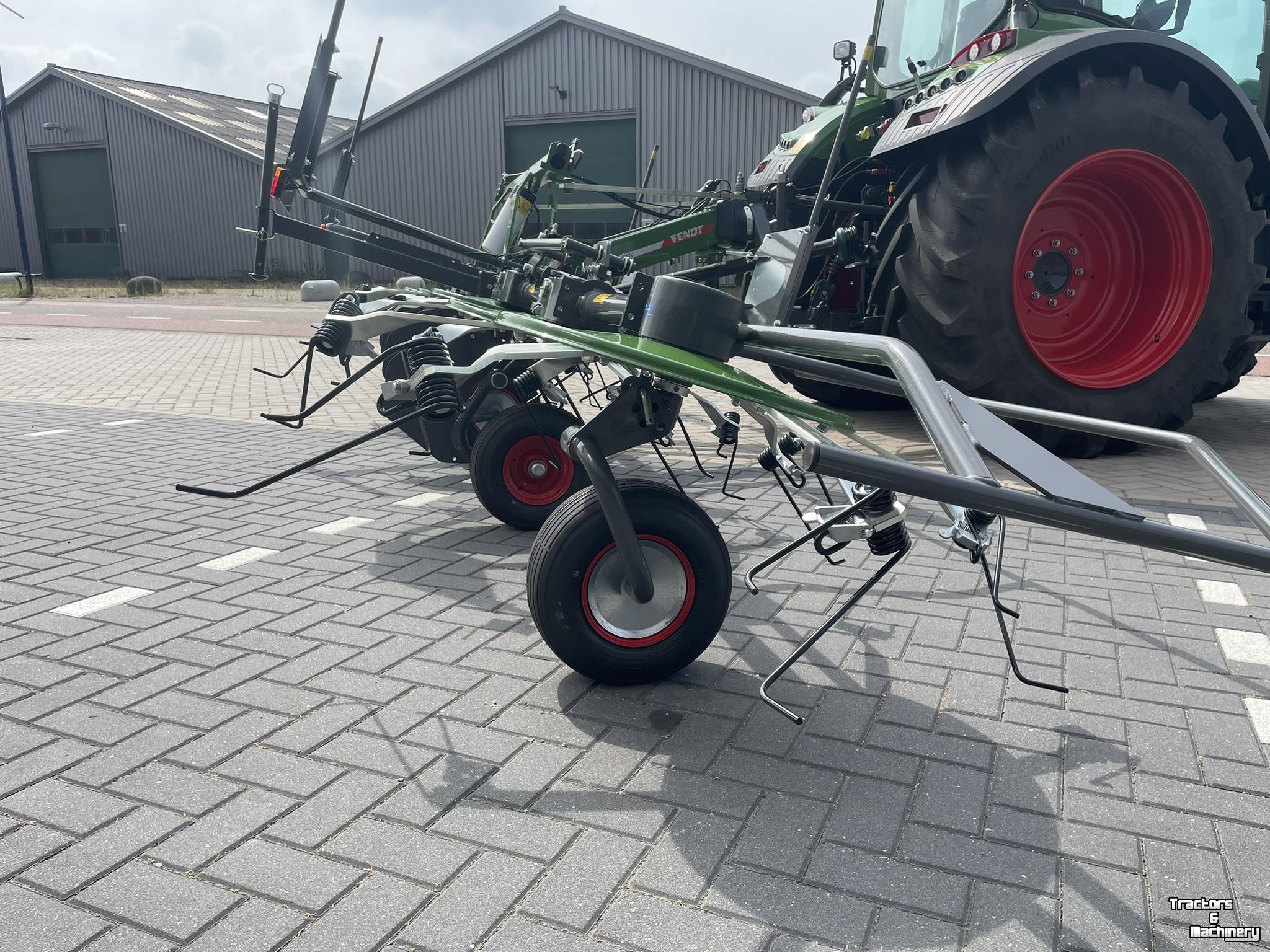 Tedder Fendt Lotus 770