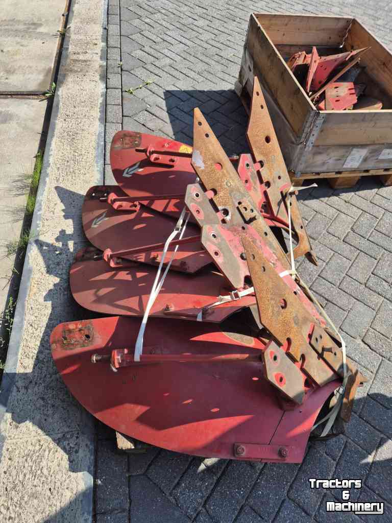 Ploughs Kverneland LB 100-200 Complete risters
