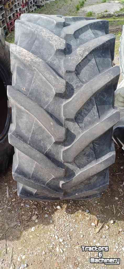 Wheels, Tyres, Rims & Dual spacers Trelleborg 540/65R24 TM800