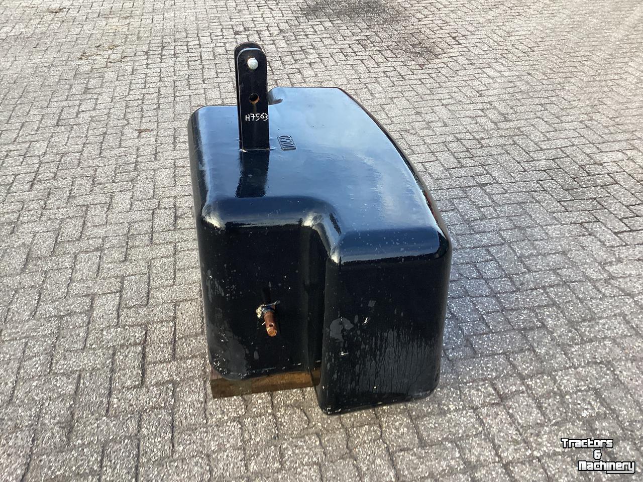 Tractor  Frontgewicht