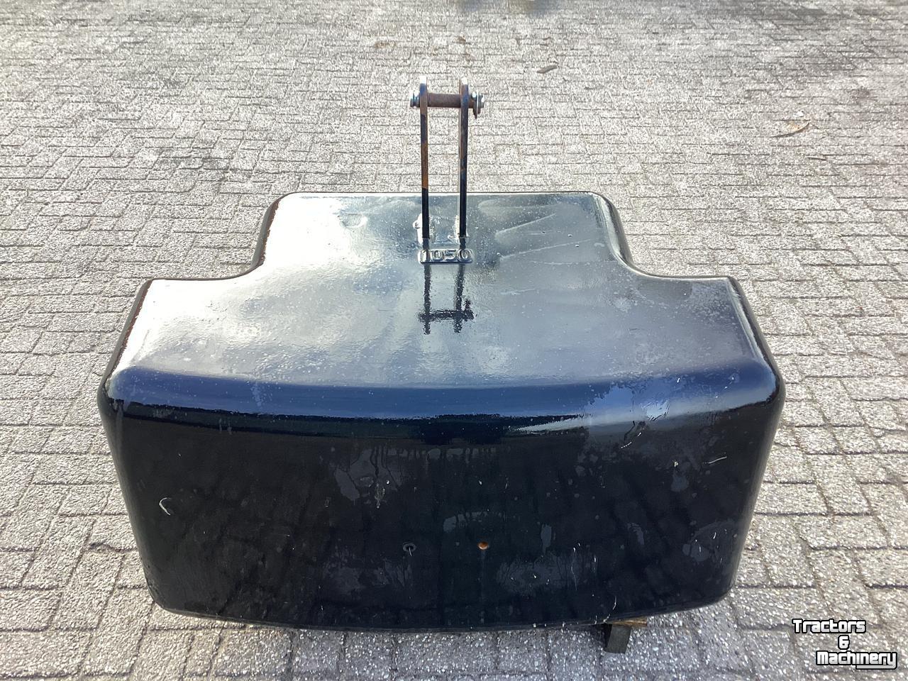 Tractor  Frontgewicht