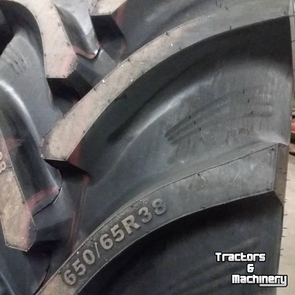 Wheels, Tyres, Rims & Dual spacers  650-65 R38