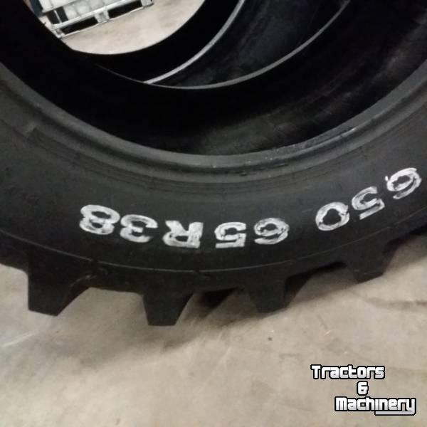 Wheels, Tyres, Rims & Dual spacers  650-65 R38