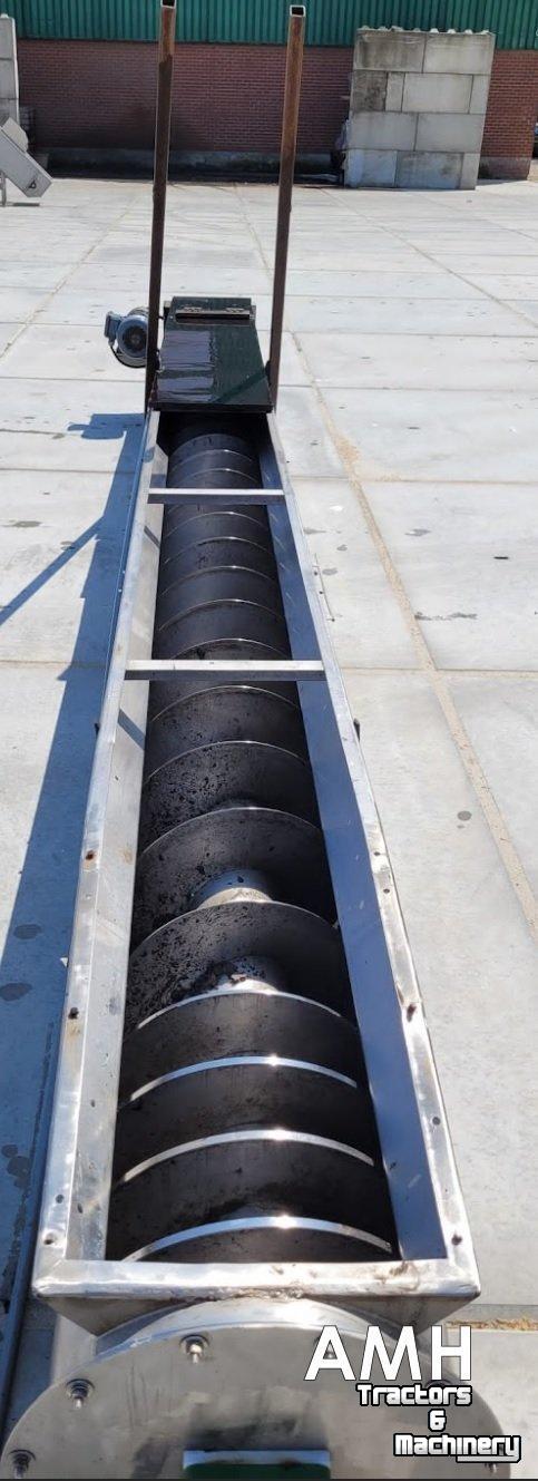 Other conveying equipment and accessories Beerepoot onbekend / unknown 5600mm lang Opvoerschroef RVS Beerepoot
