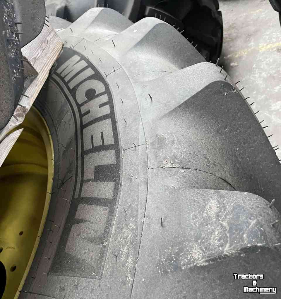 Wheels, Tyres, Rims & Dual spacers Michelin Multibib 600/65R38 + 480/65R28