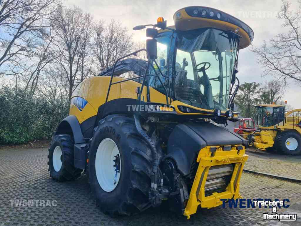 Forage-harvester New Holland FR 550
