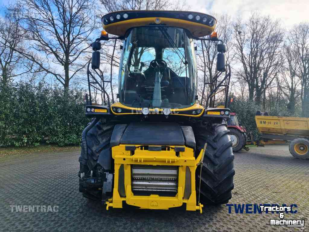 Forage-harvester New Holland FR 550