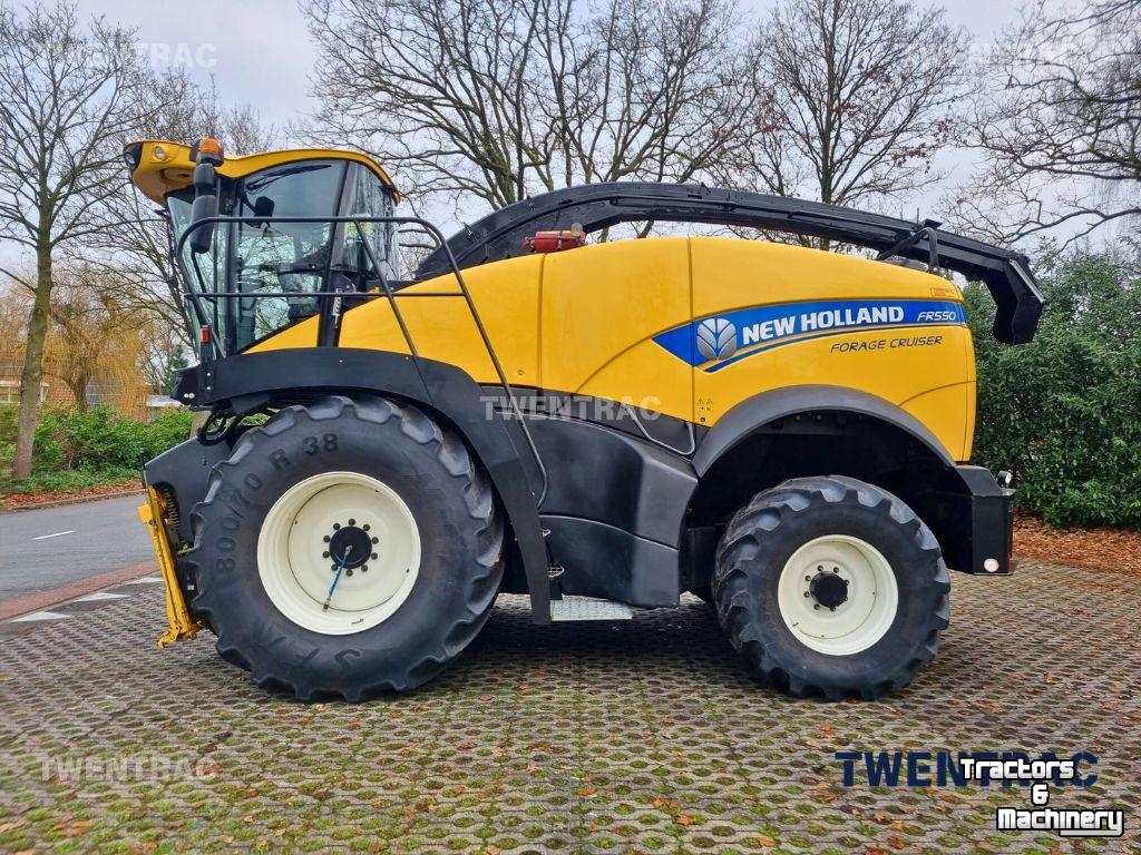 Forage-harvester New Holland FR 550