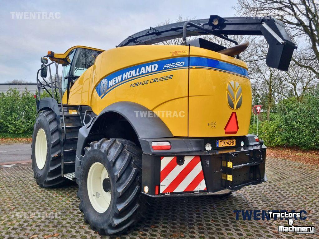Forage-harvester New Holland FR 550
