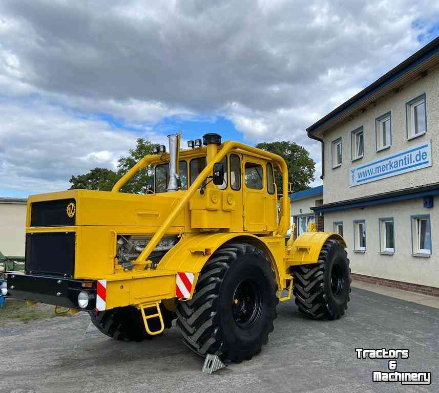 Tractors Kirovets K 700 A