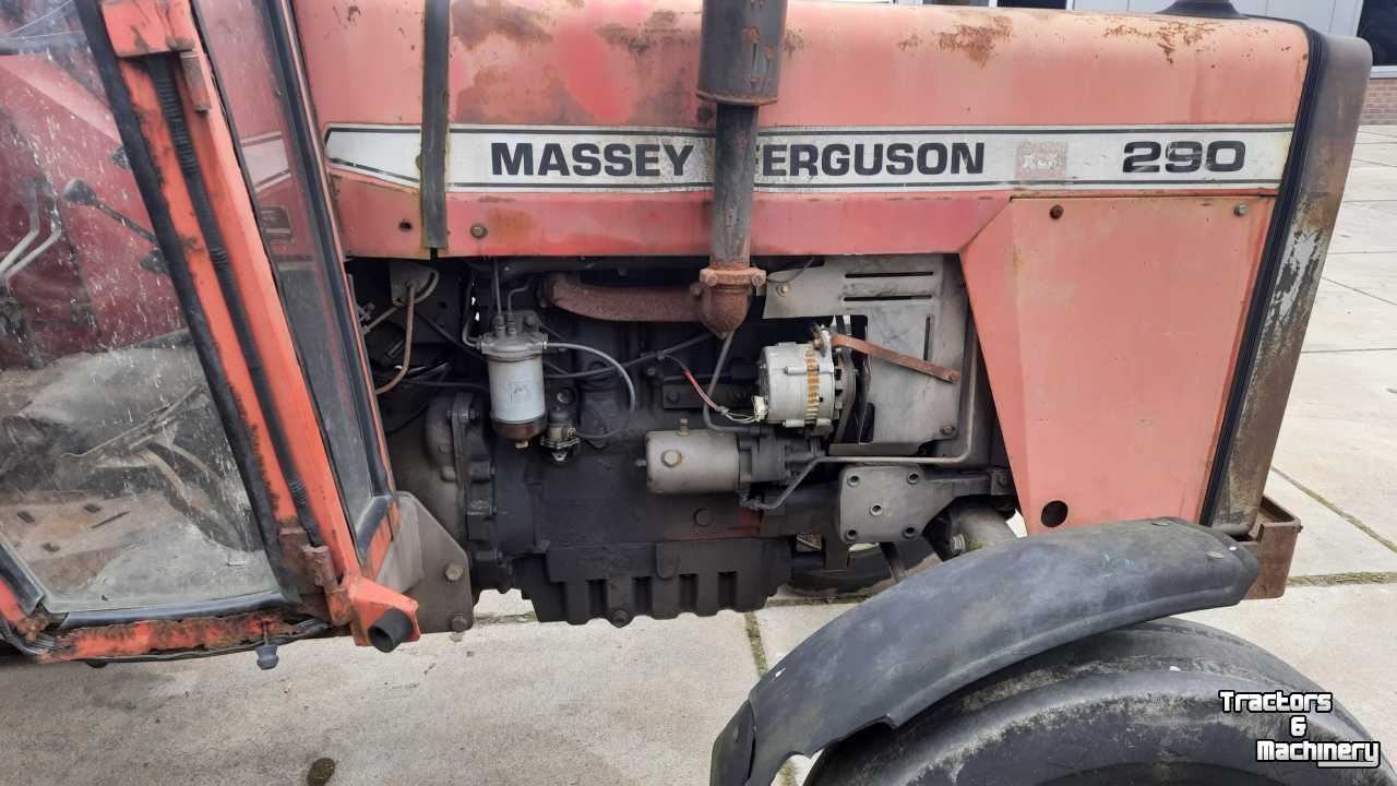 Tractors Massey Ferguson 290
