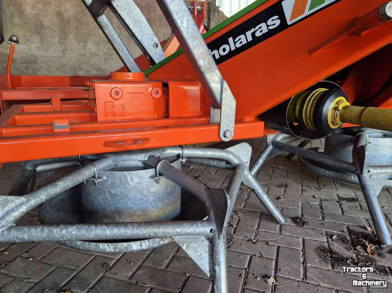 Silage spreader Holaras Jumbo HK kuilverdeler