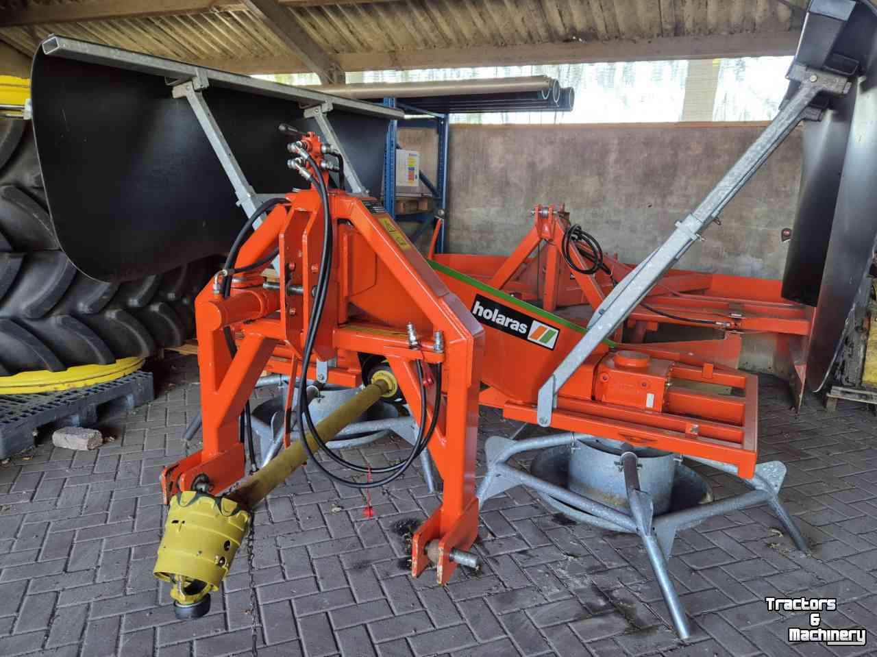 Silage spreader Holaras Jumbo HK kuilverdeler