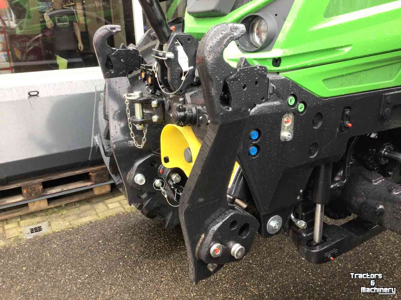 Tractors Deutz-Fahr Agrotron 6185 TTV