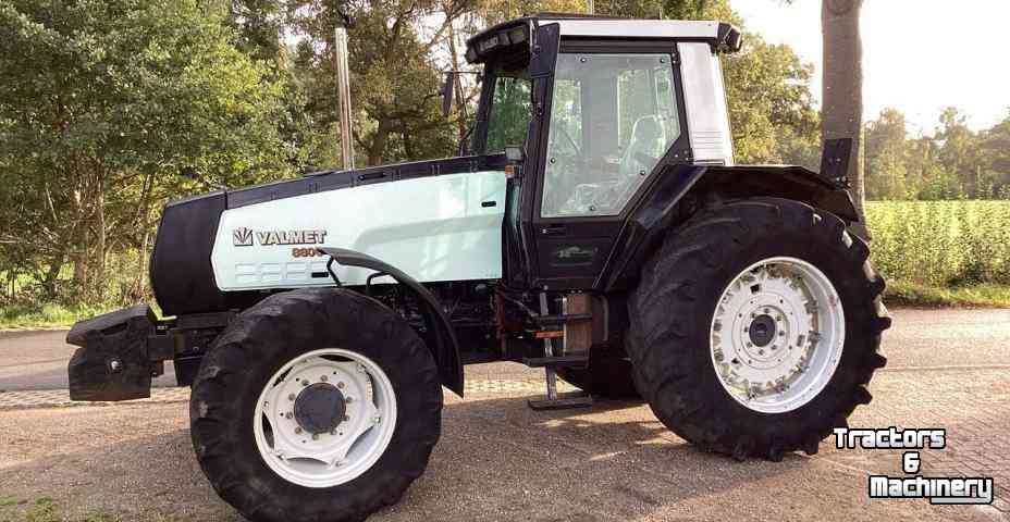 Tractors Valmet 8800 Tractor