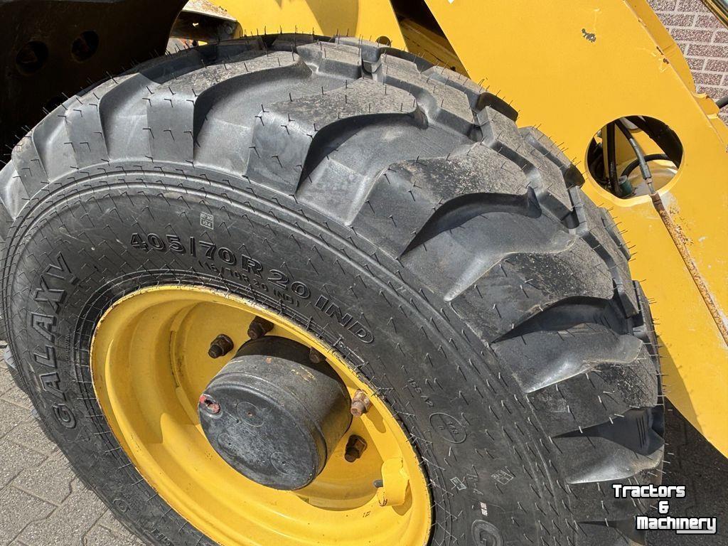 Wheelloader Yanmar V100