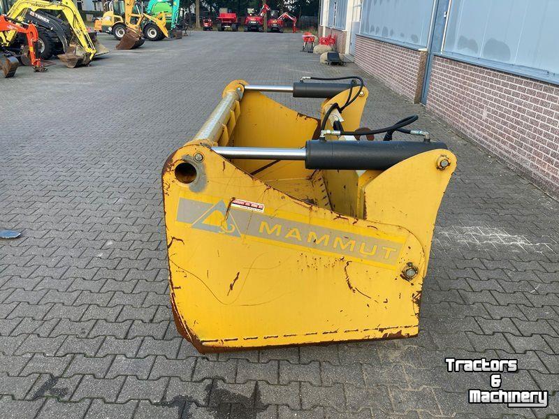 Silage cutting bucket Mammut SB220M