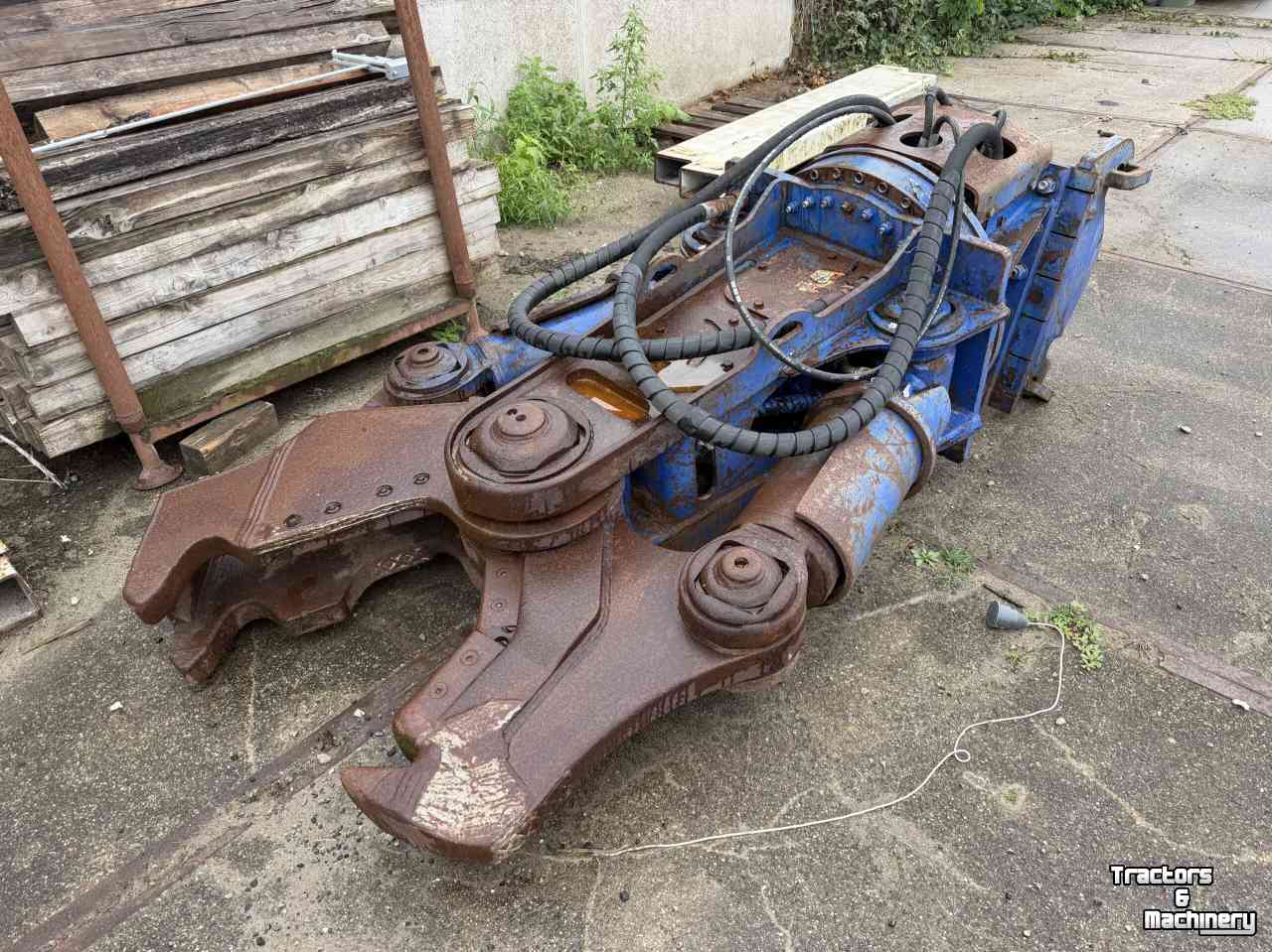 Concrete Pulverizers  SV Vergruizer | Betonschaar | Combischaar | Knipschaar met Hydraulische rotator