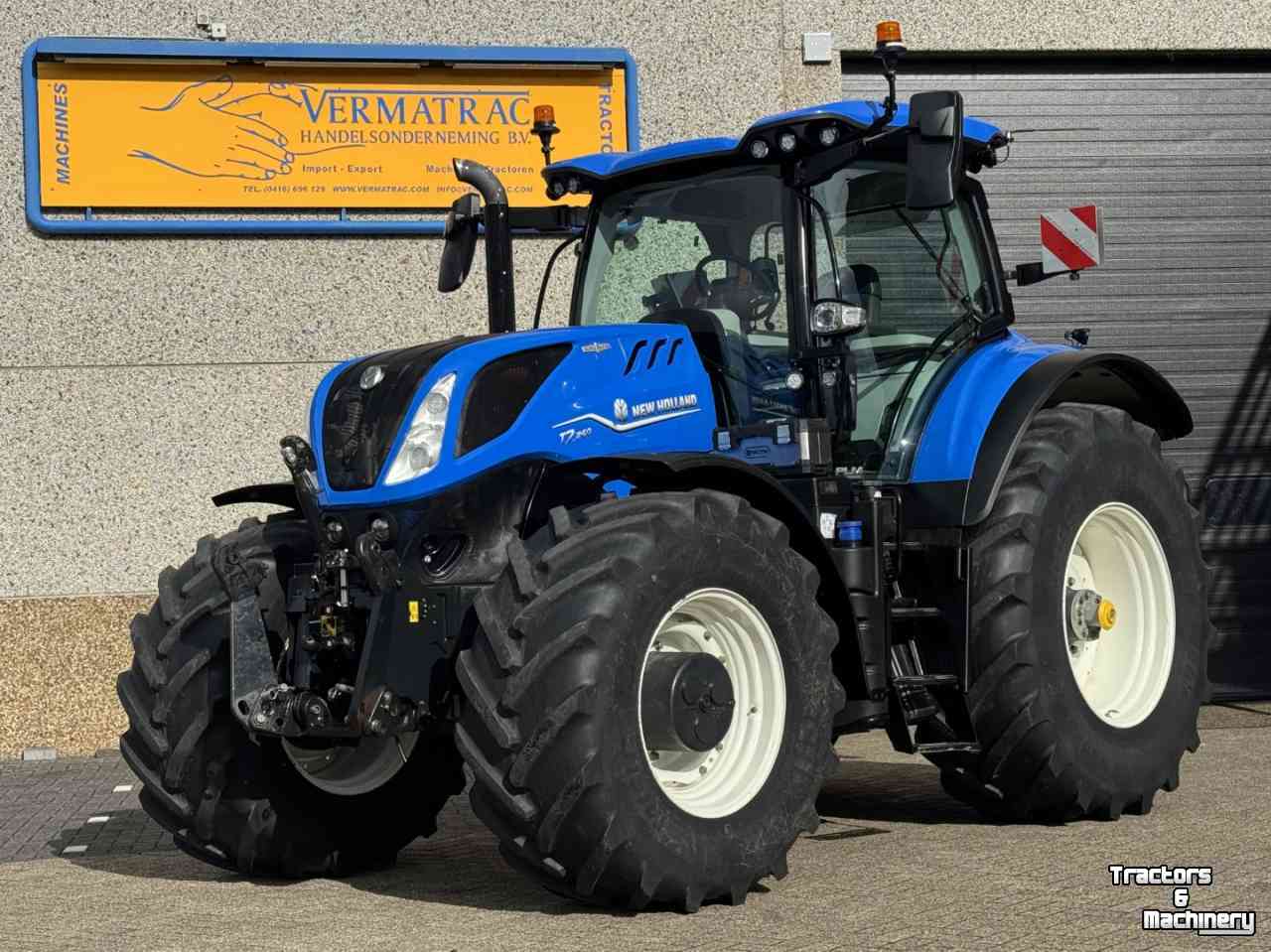 Tractor New Holland T7.260PLMI vario Stage V Fronthef+PTO Lucht Hydr. rem GPS 56km