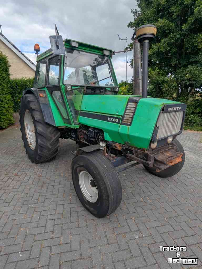Tractor Deutz-Fahr DX 85
