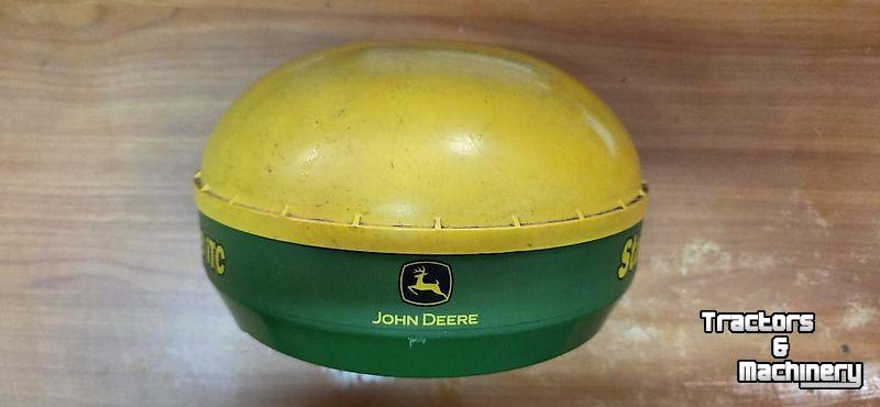 GPS steering systems and attachments John Deere StarFire iTC