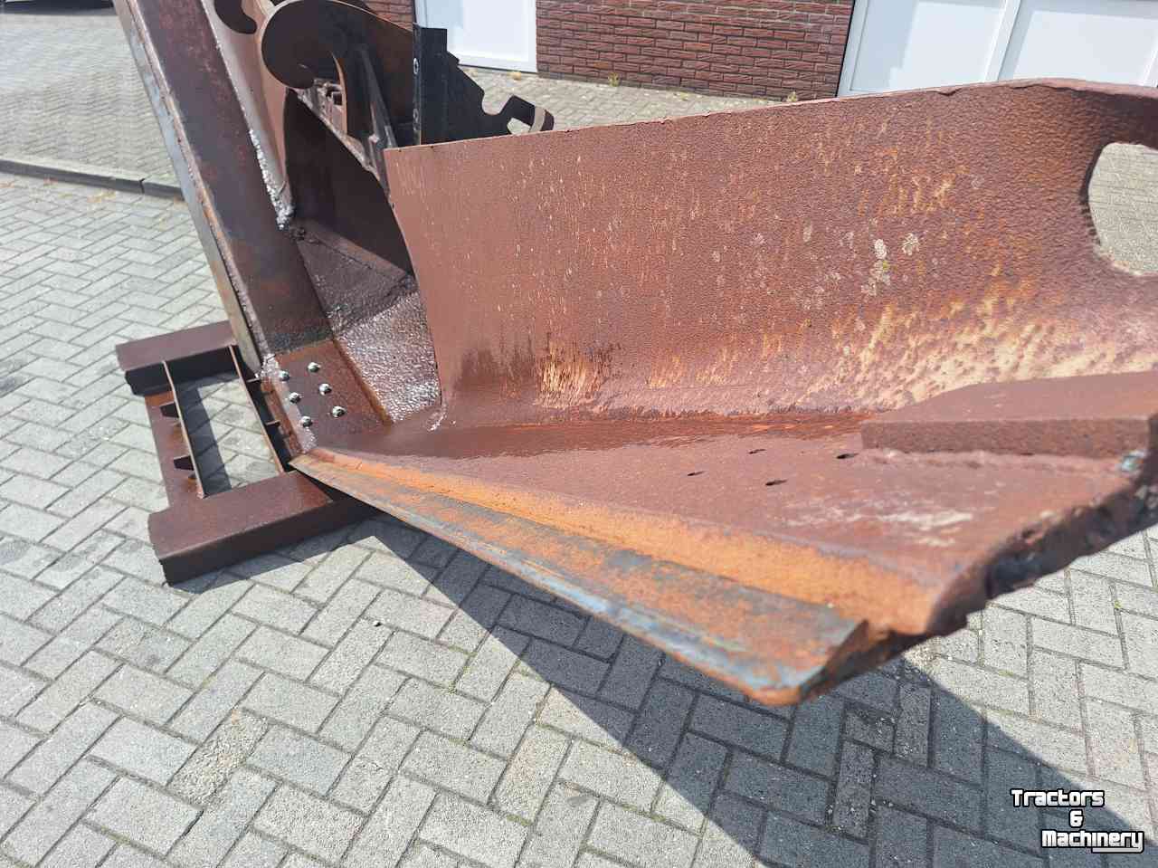 Excavator buckets  Taludbak CW30