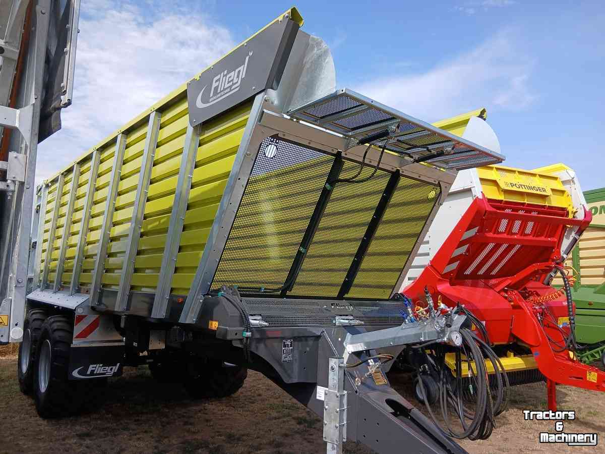Silage wagon Fliegl Cugo 640, Silagewagen, Walsen, BJ2026, Nieuw!