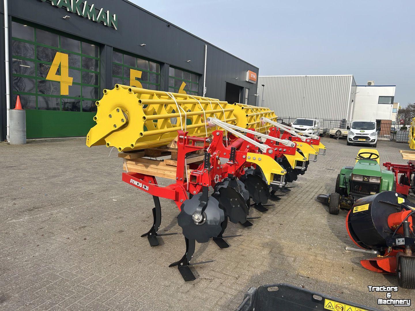 Cultivator Pottinger SYNKRO