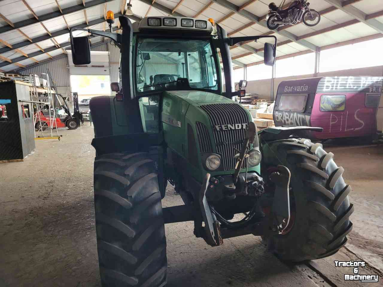 Tractors Fendt 712 tms