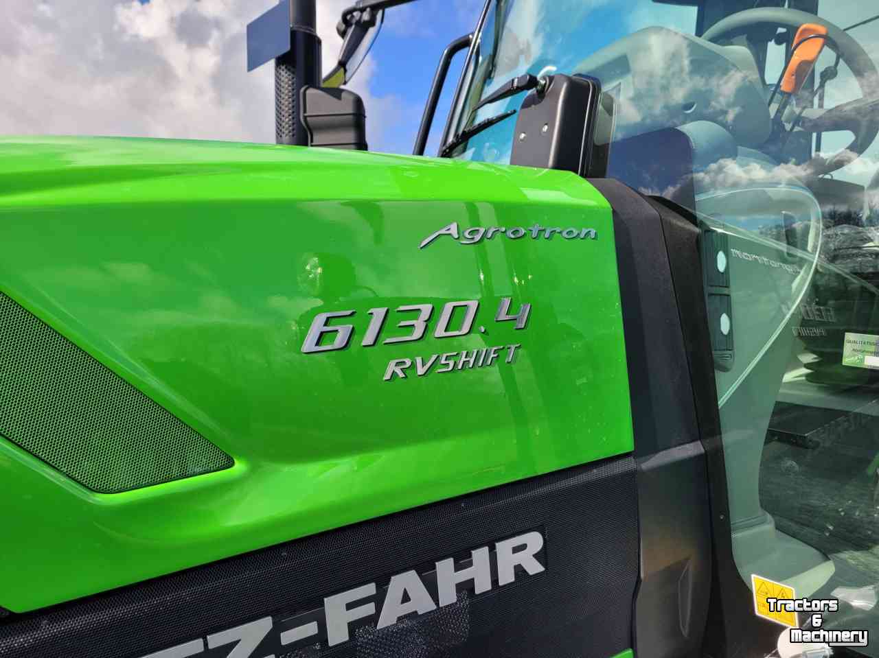 Tractors Deutz-Fahr 6130.4 RV shift