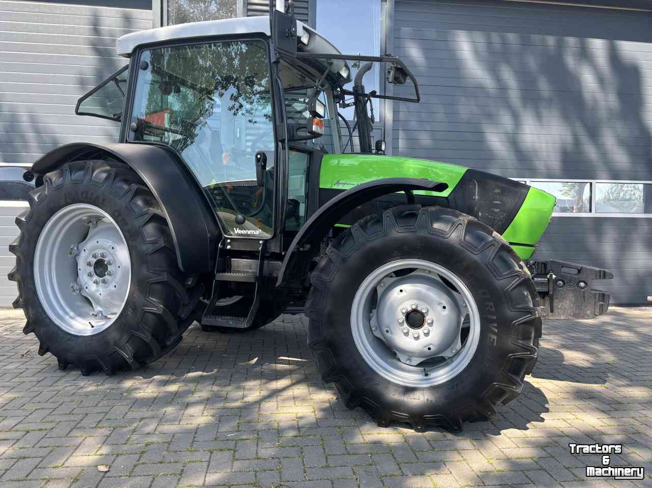 Tractor Deutz-Fahr Agrofarm 410