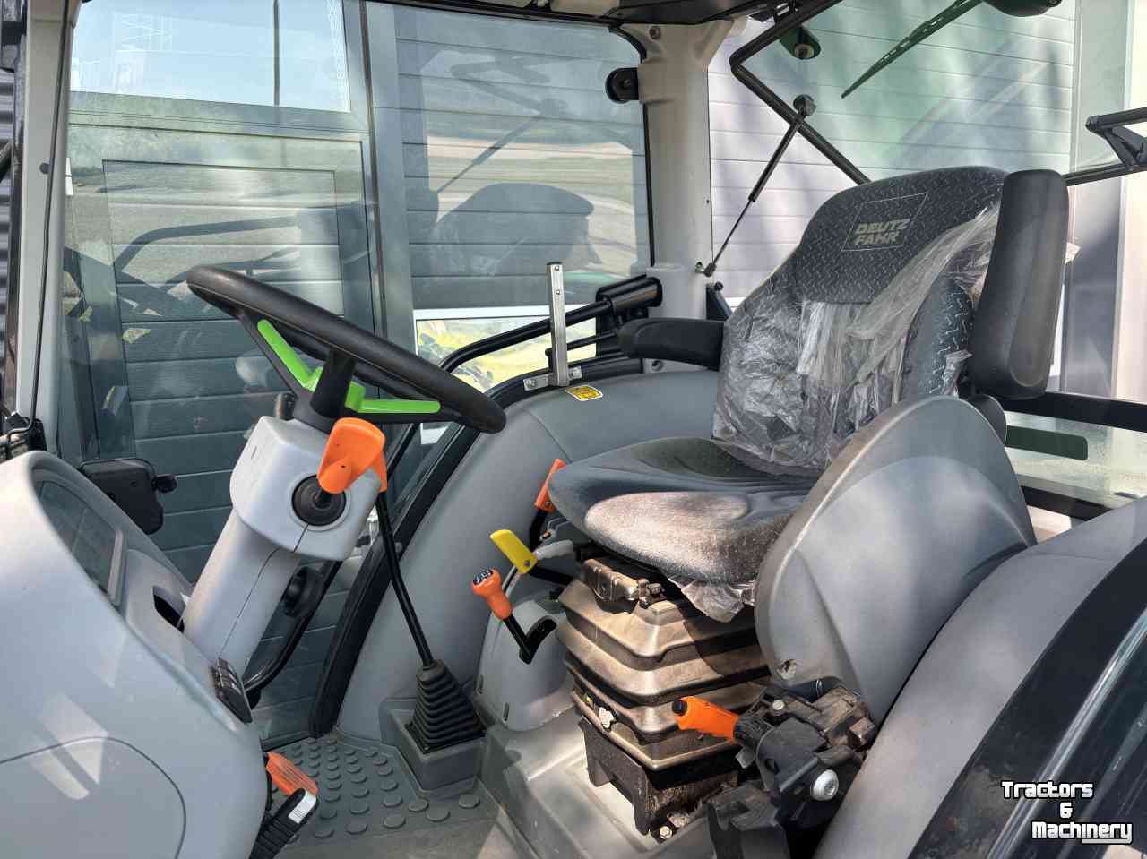 Tractor Deutz-Fahr Agrofarm 410
