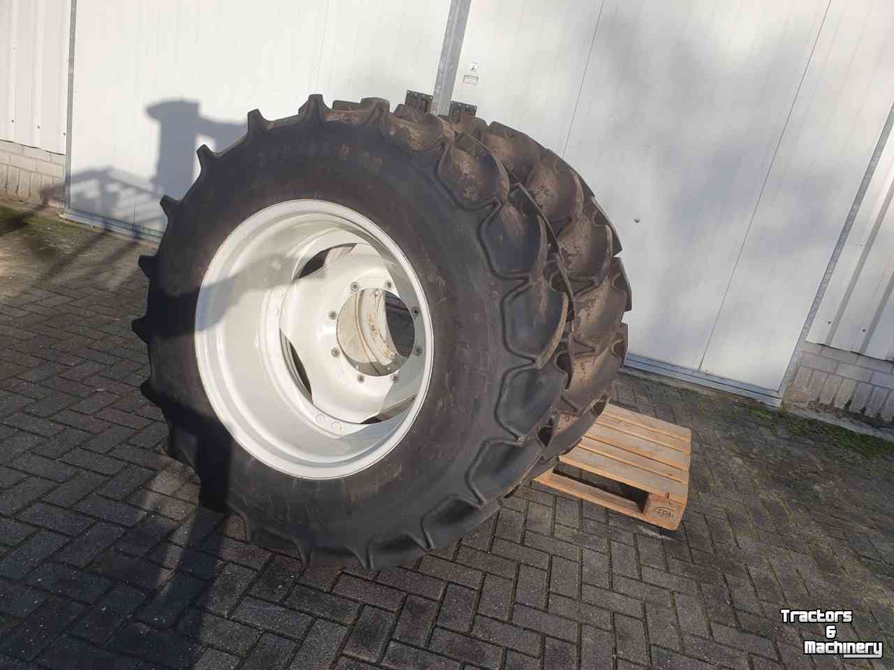 Wheels, Tyres, Rims & Dual spacers Mitas 380/85R28