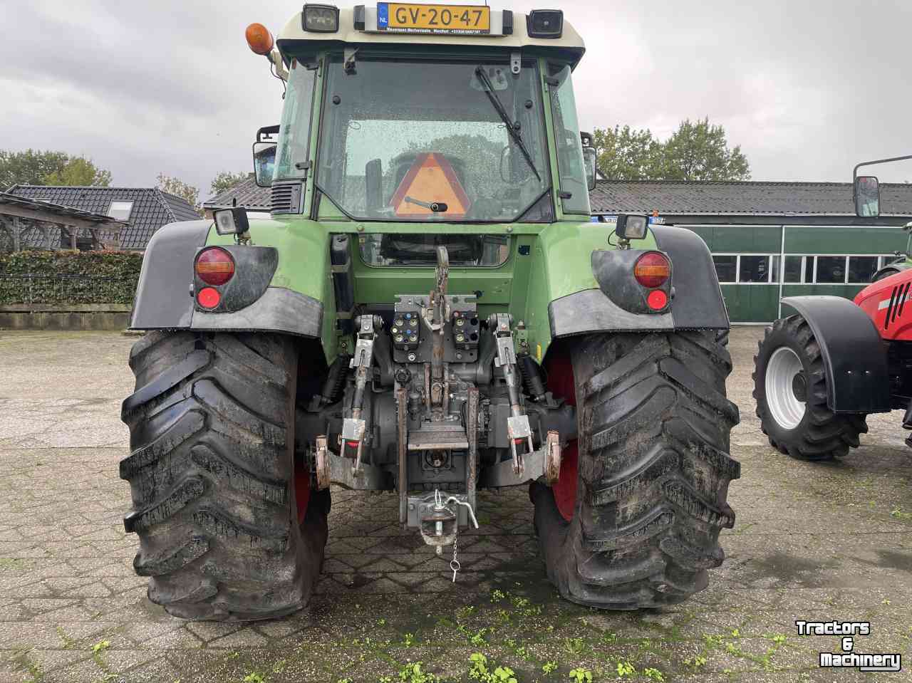 Tractor Fendt Favorit 711 Vario + MT frontlader