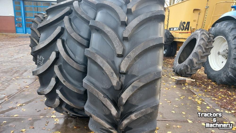 Wheels, Tyres, Rims & Dual spacers Vredestein 710/70R38