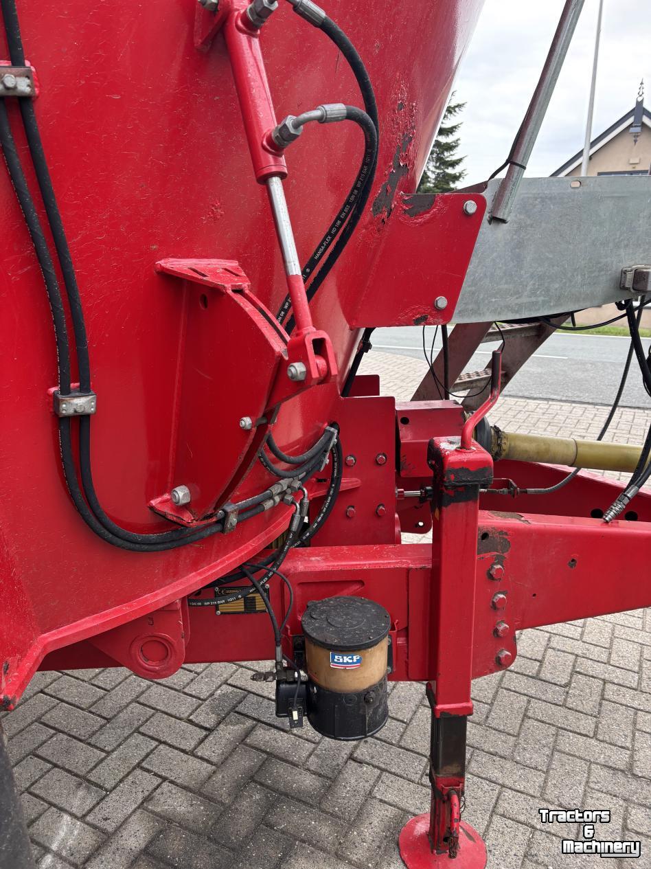 Vertical feed mixer Peecon AIRMIX 19 M3 Voermengwagen