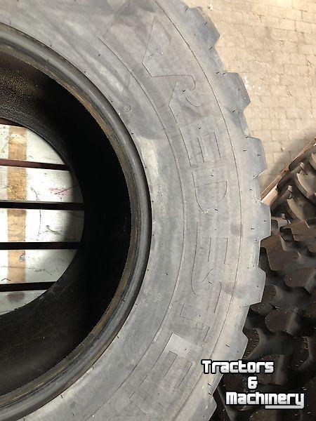 Wheels, Tyres, Rims & Dual spacers  Vredestein - Flotation Trac 710/50R26.5