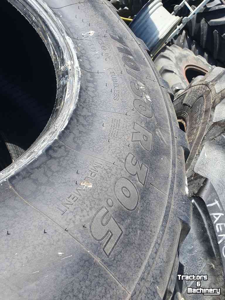 Wheels, Tyres, Rims & Dual spacers Michelin 710/50R30.5 CargoXbib