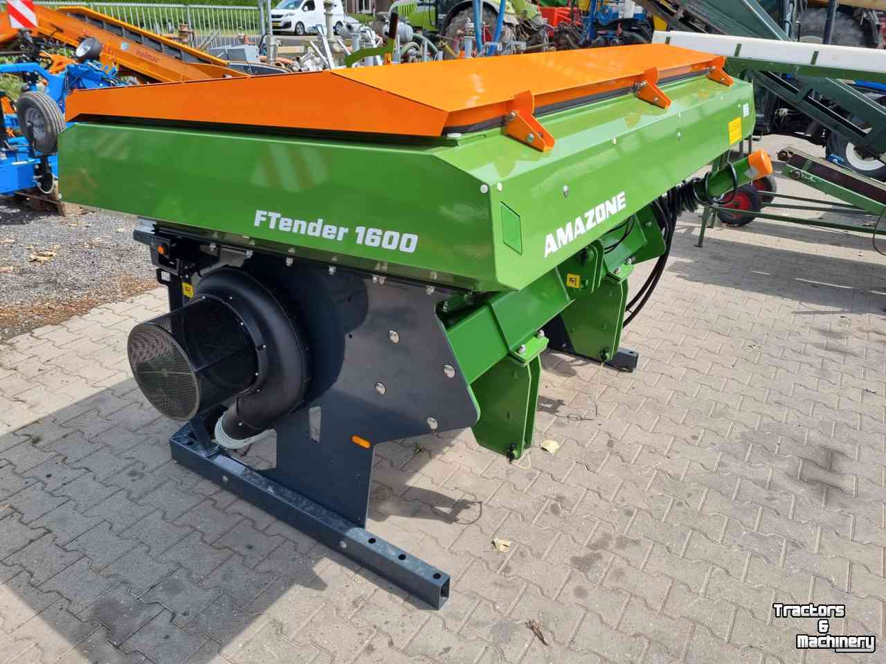 Fertilizer spreader Amazone FTender 1600