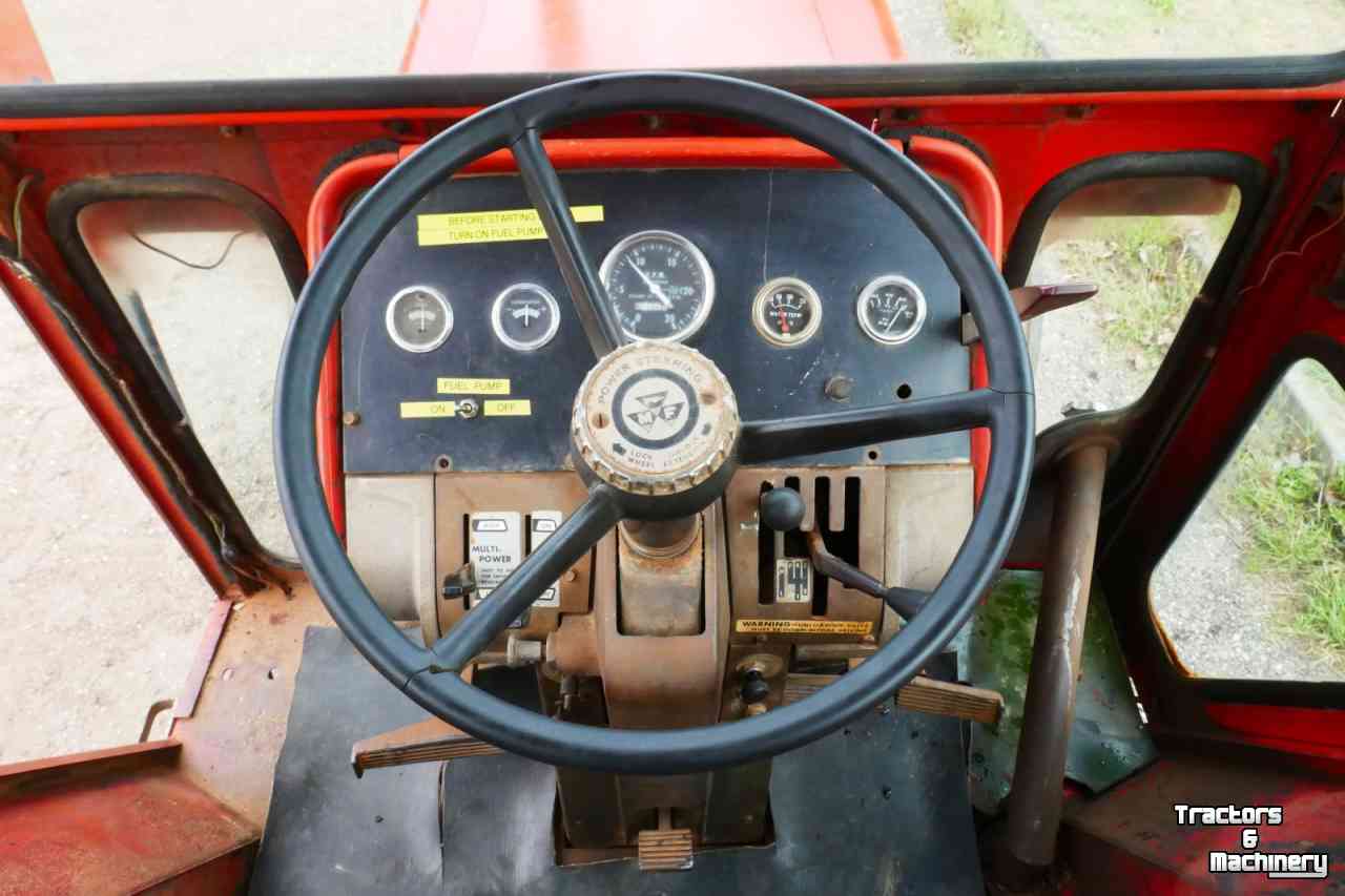 Tractors Massey Ferguson 1150 / MF 1150