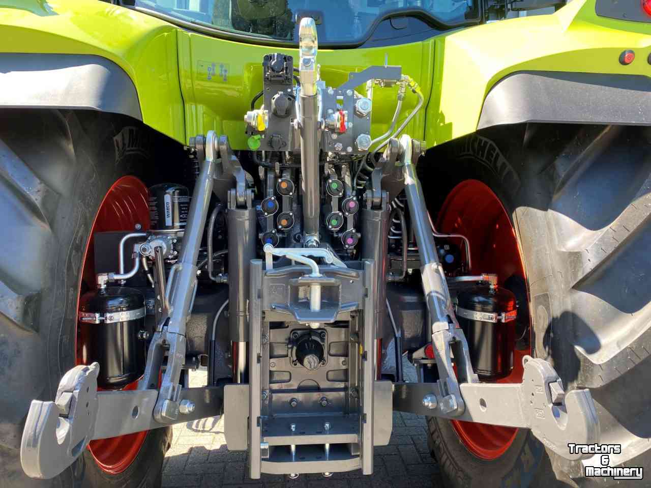 Tractors Claas ARION 630 Cmatic CIS+