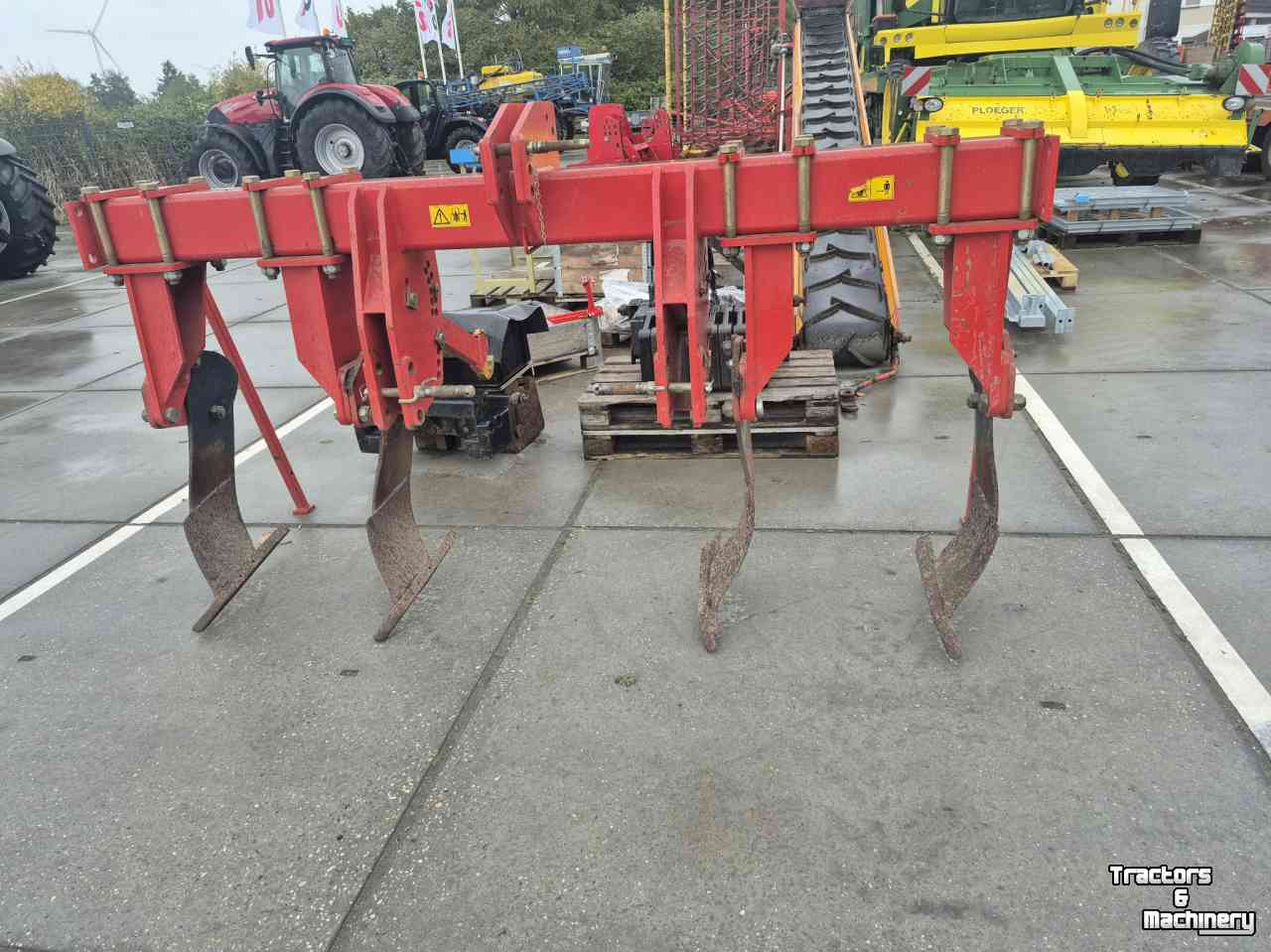 Deep subsoiler Kverneland cli 300 voorzetwoeler