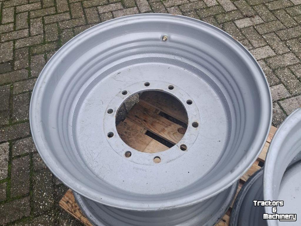 Wheels, Tyres, Rims & Dual spacers Massey Ferguson VELGEN 28X18 INCH