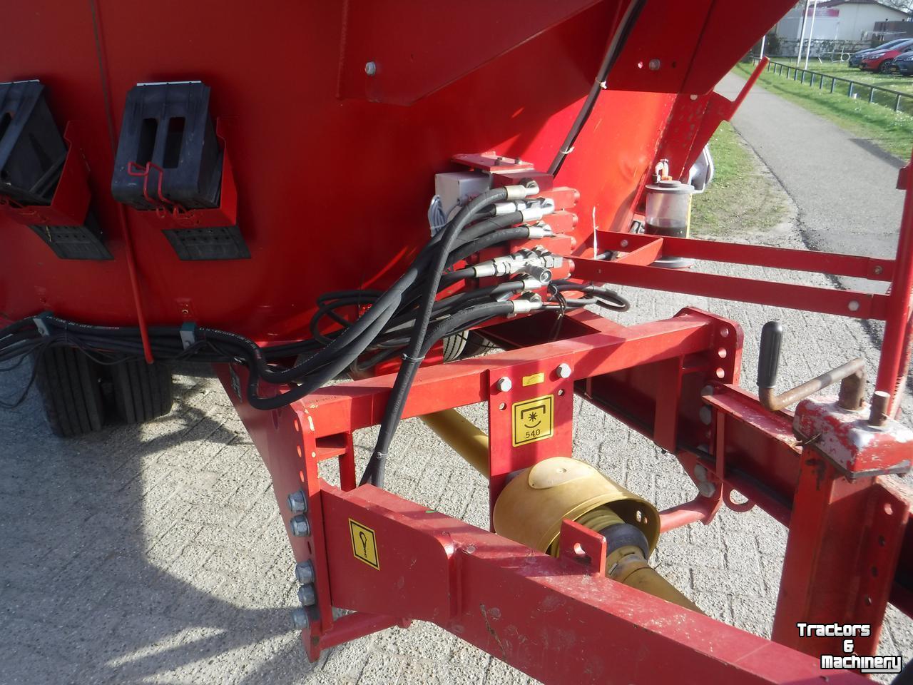 Feed mixer Van Lengerich V mix 12 LS