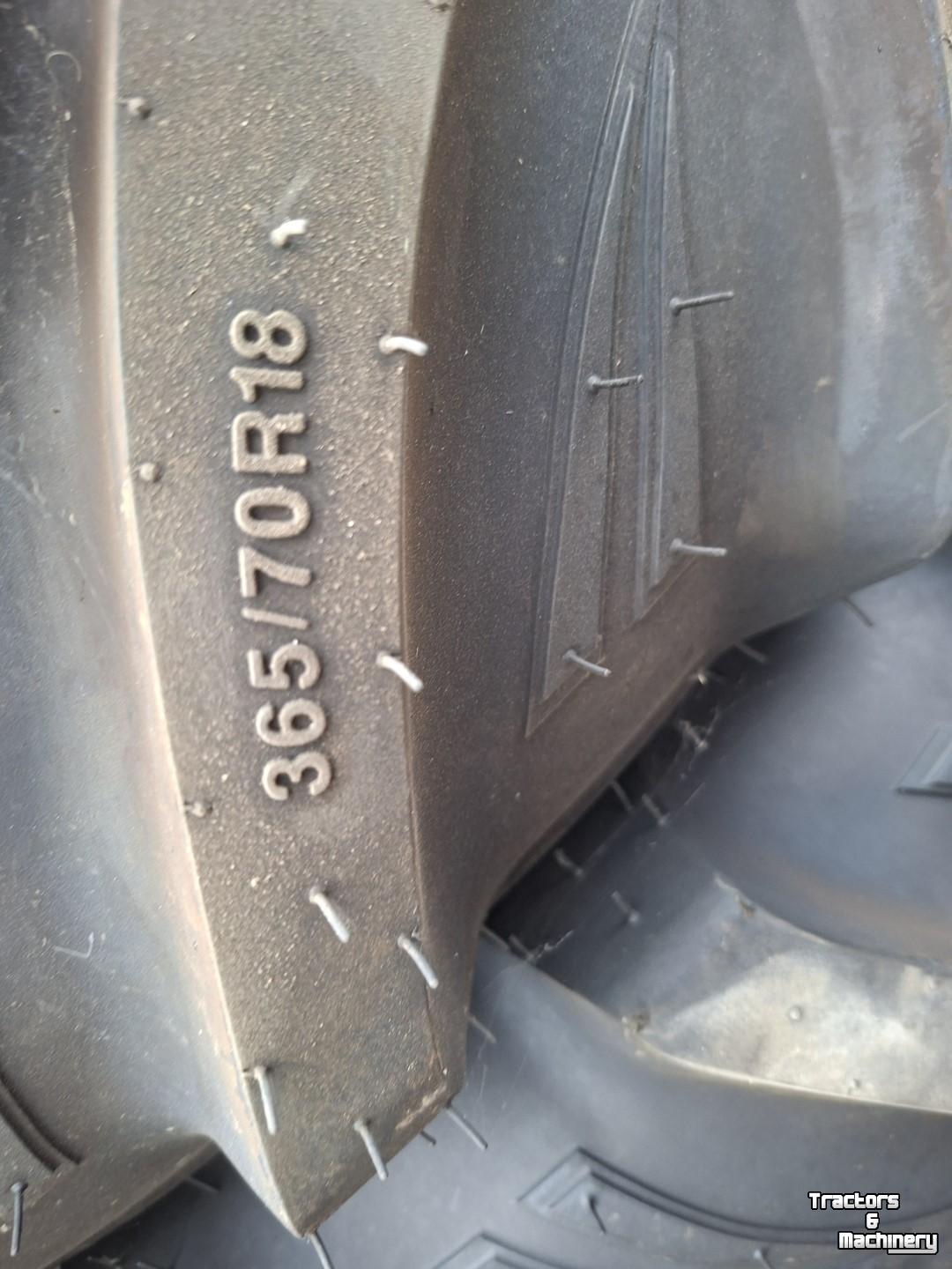 Wheels, Tyres, Rims & Dual spacers BKT 365/70R18