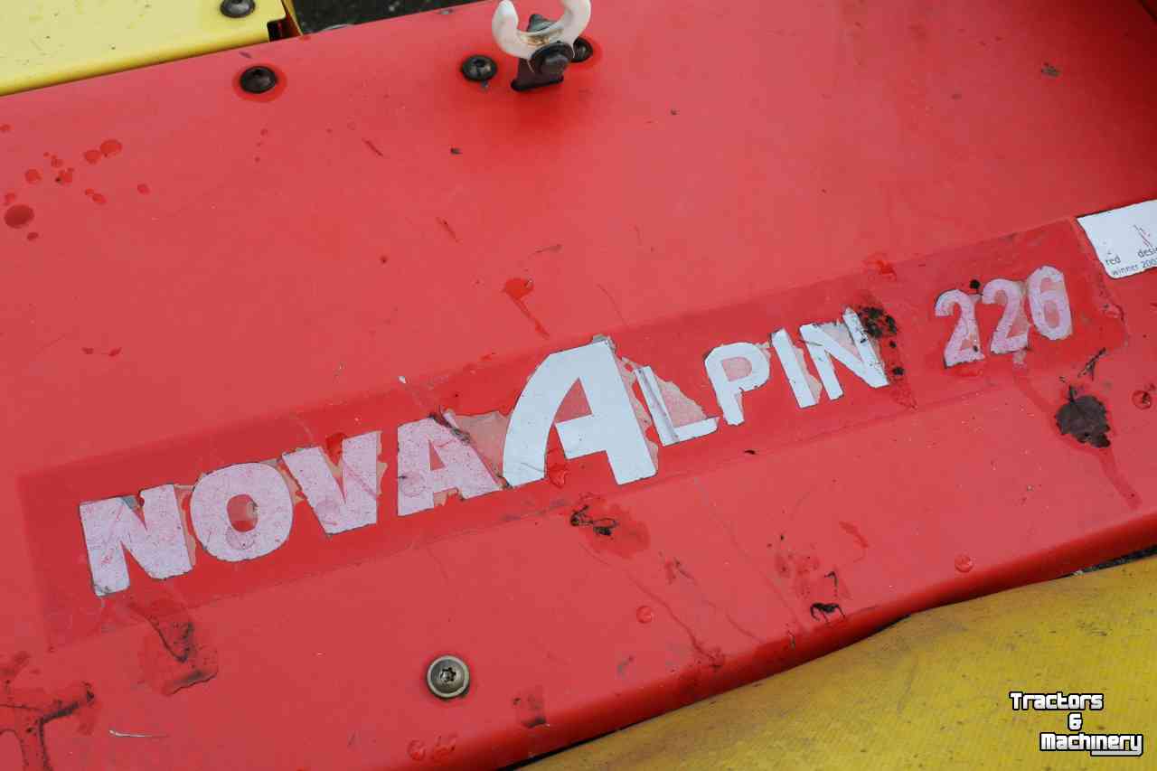 Mower Pottinger NovaAlpin 226T front schijvenmaaier frontmaaier compact Pöttinger