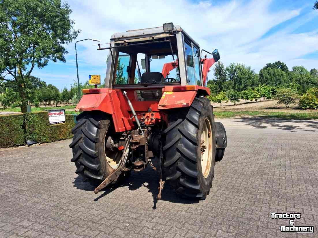 Tractor Massey Ferguson 675
