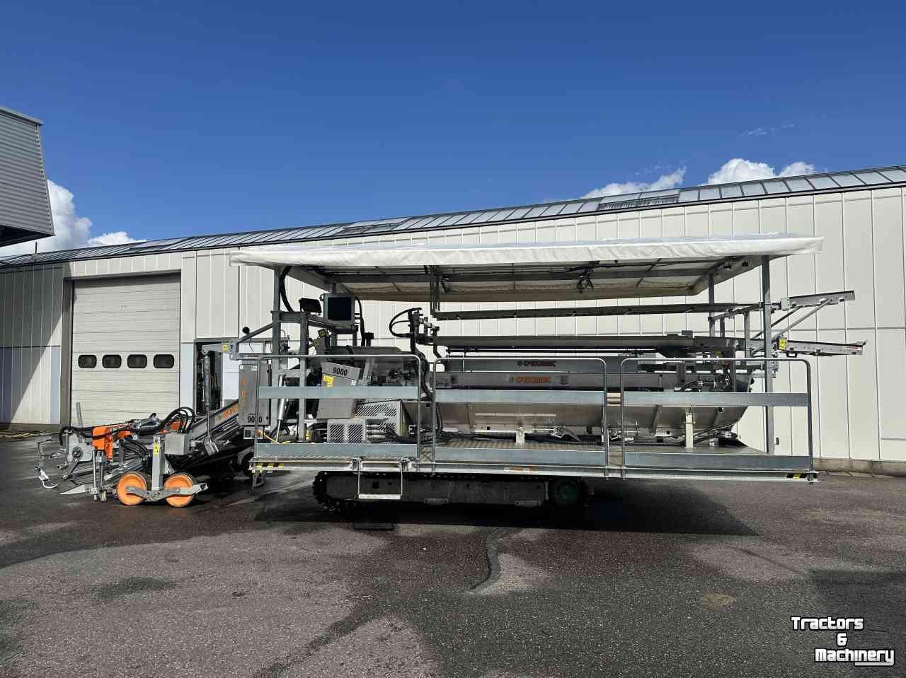 Lettuce harvester Ortomec Herbex 9000 sla-oogstmachine