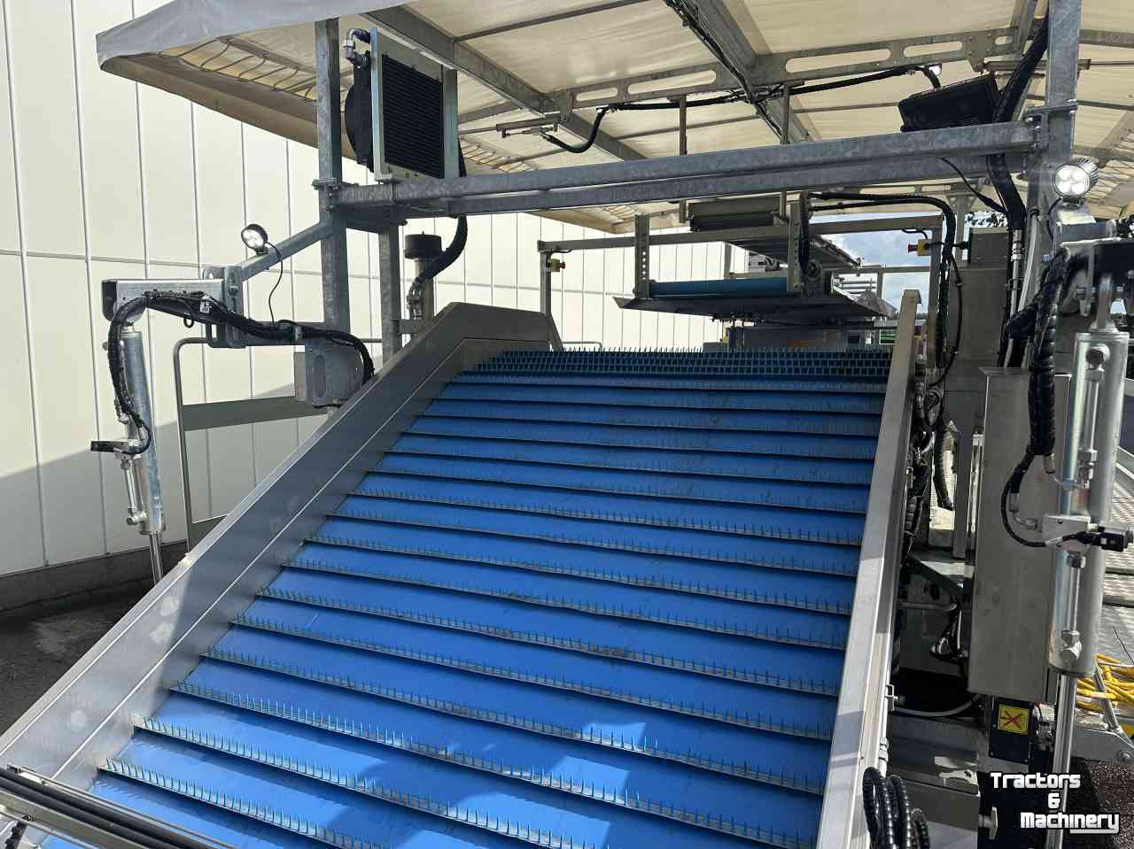 Lettuce harvester Ortomec Herbex 9000 sla-oogstmachine